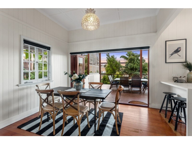 4 Nathan Avenue, Ashgrove QLD 4060