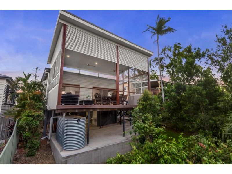 4 Nathan Avenue, Ashgrove QLD 4060