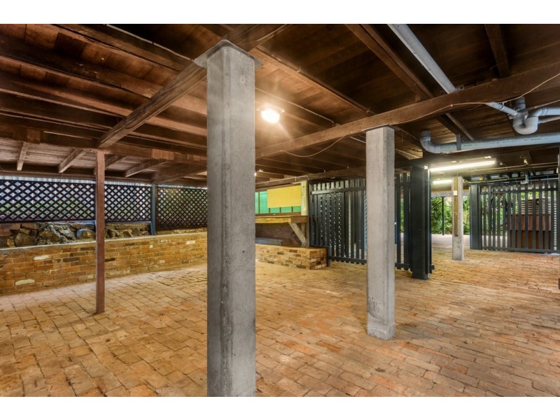 4 Nathan Avenue, Ashgrove QLD 4060
