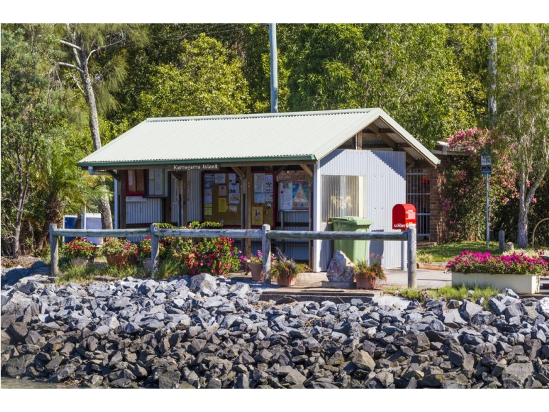 20 The Esplanade, Karragarra Island QLD 4184