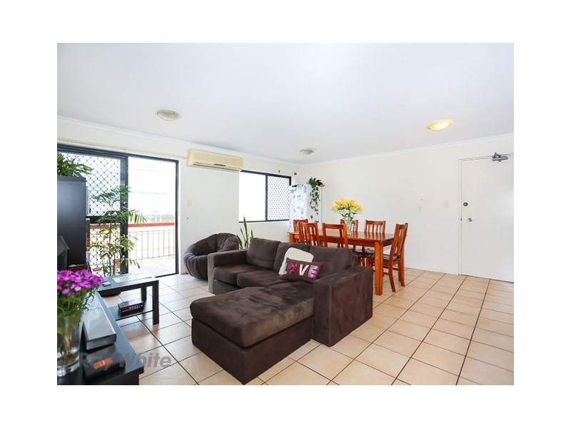 2/48 Lisson Grove, Wooloowin QLD 4030