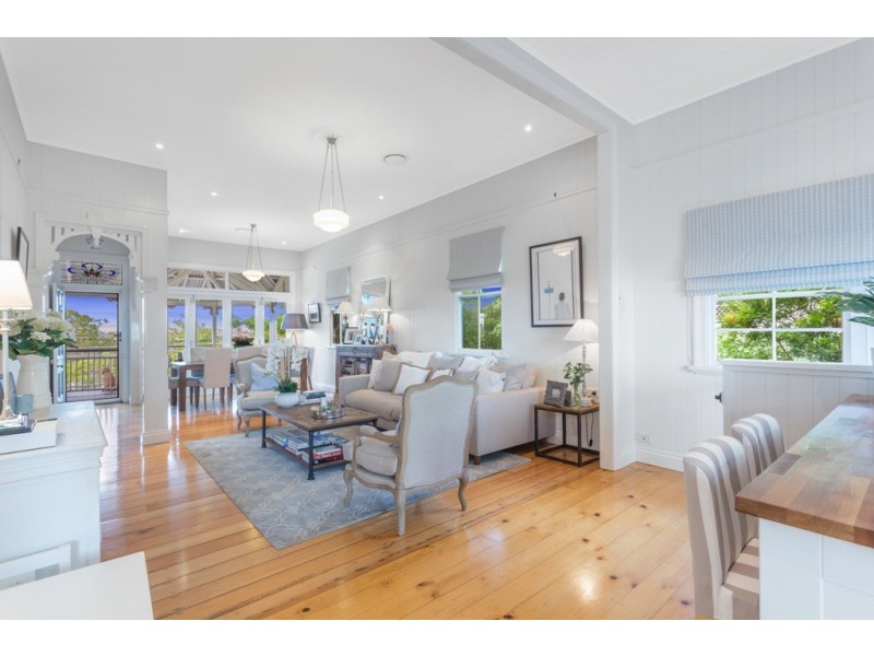 22 Evelyn Street, Grange QLD 4051