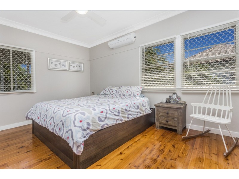 31 Maple Street, Wavell Heights QLD 4012