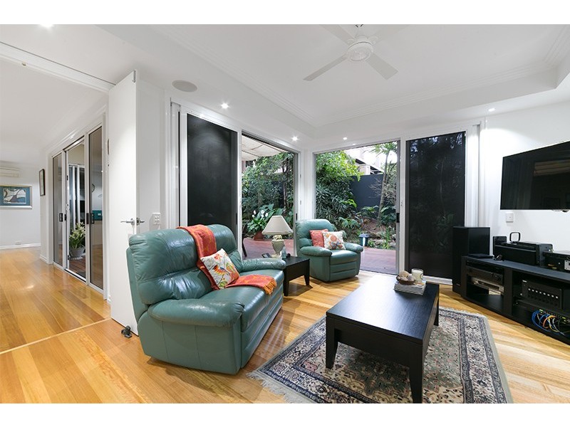 2 Langside Road, Hamilton QLD 4007