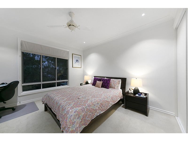 2 Langside Road, Hamilton QLD 4007