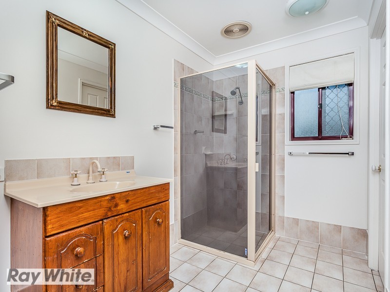 7 Carroll Court, Arana Hills QLD 4054