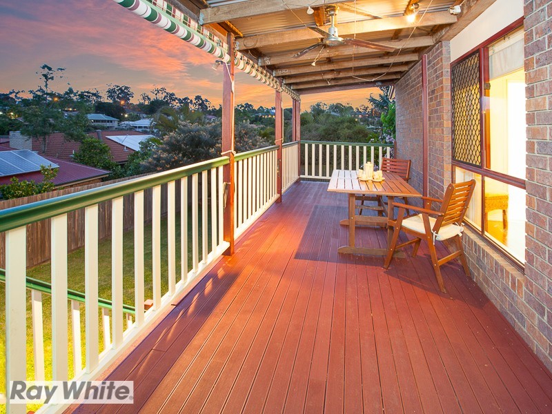 7 Carroll Court, Arana Hills QLD 4054