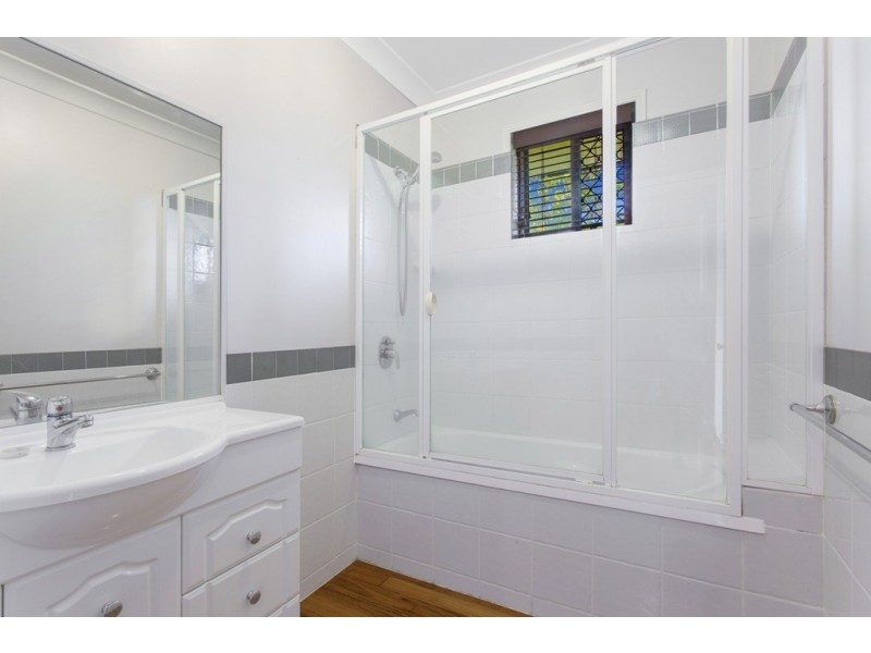 8 Alva Terrace, Gordon Park QLD 4031