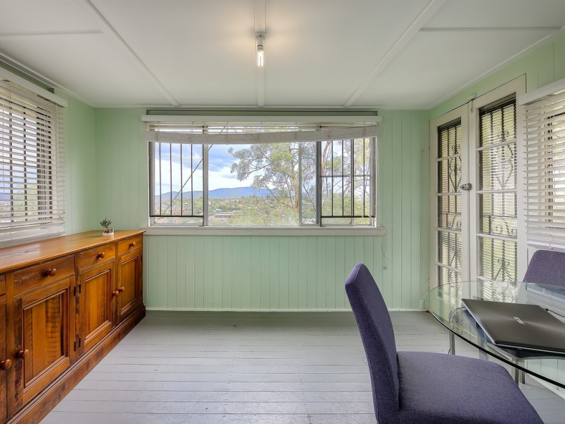 45 Lansdowne Street, Newmarket QLD 4051