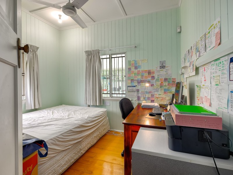 45 Lansdowne Street, Newmarket QLD 4051