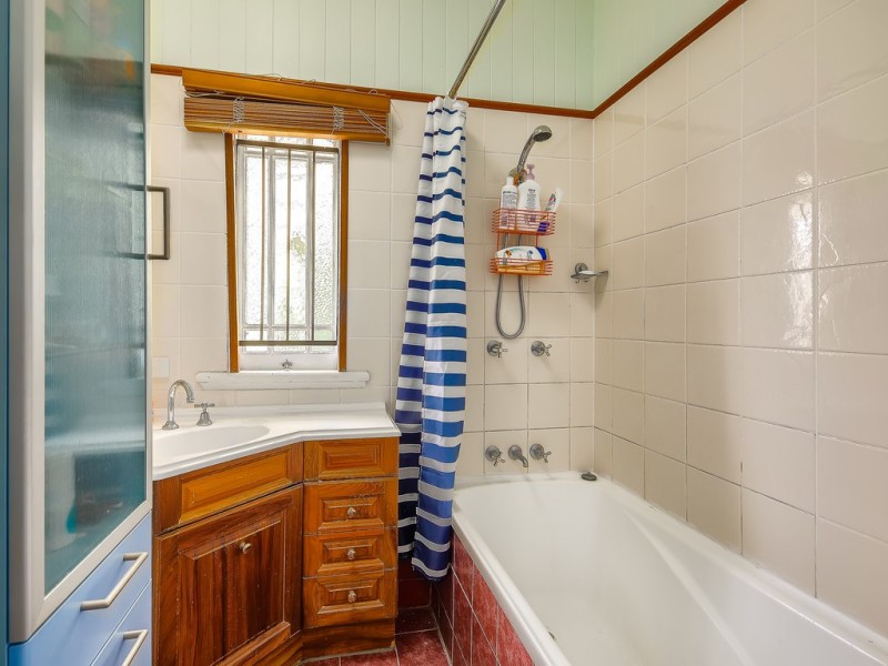 45 Lansdowne Street, Newmarket QLD 4051