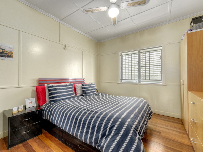 30 Maple Street, Wavell Heights QLD 4012