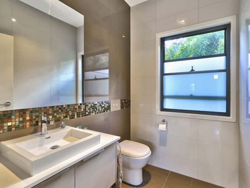 7 Mardale Street, Grange QLD 4051