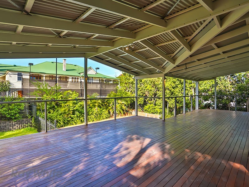 190 Edmondstone Street, Wilston QLD 4051