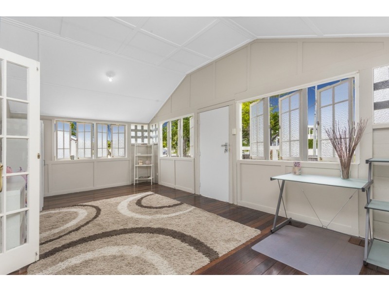 96 Rose Street, Wooloowin QLD 4030