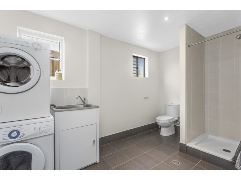 96 Rose Street, Wooloowin QLD 4030