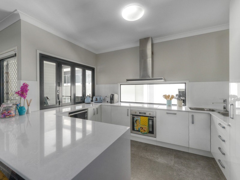 3/15A Grafton St, Windsor QLD 4030