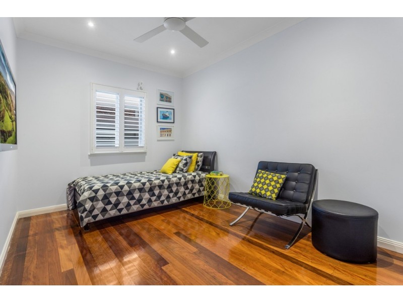 54 Agincourt Street, Grange QLD 4051