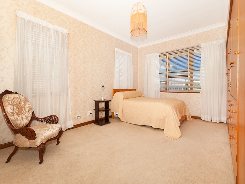 110 Hamilton Road, Wavell Heights QLD 4012