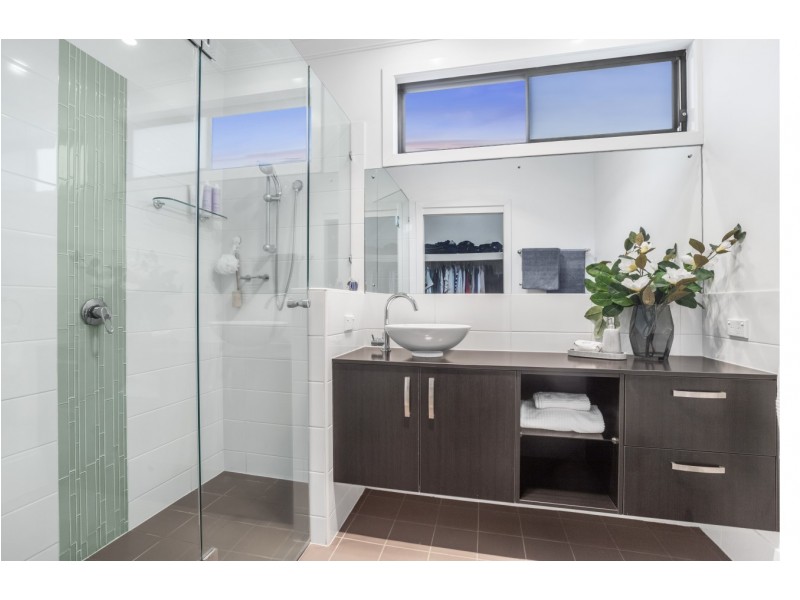 20 Chermside Street, Grange QLD 4051