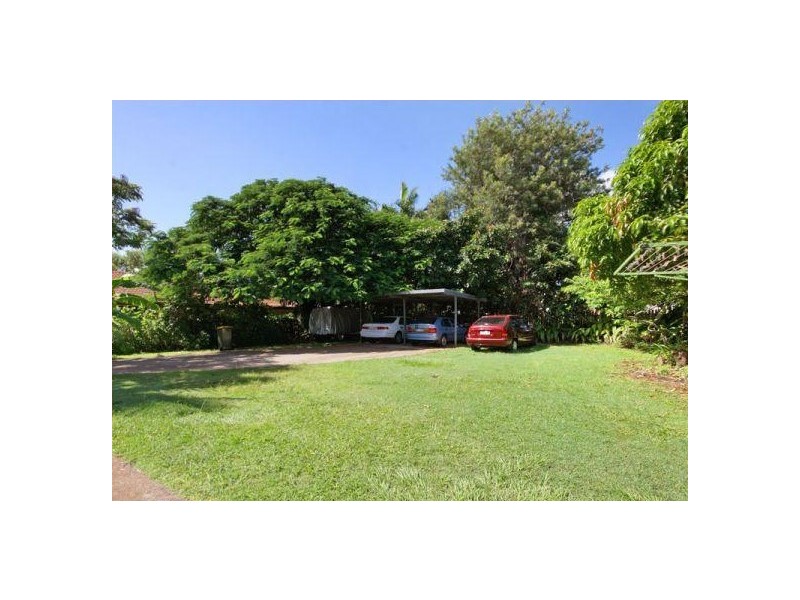 1/21 James Street, Scarborough QLD 4020