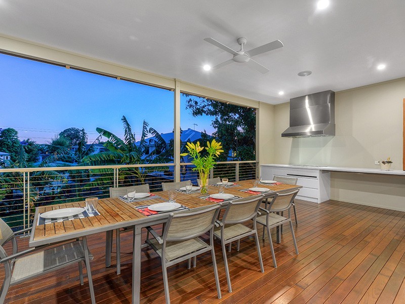 87 Manson Road, Hendra QLD 4011