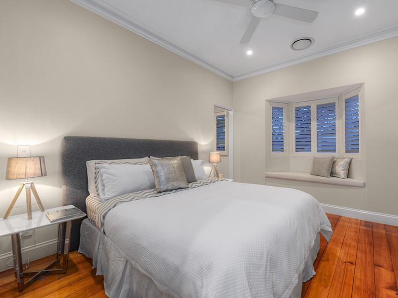 87 Manson Road, Hendra QLD 4011