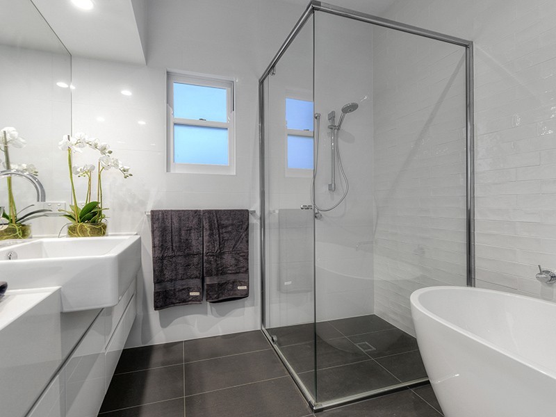 87 Manson Road, Hendra QLD 4011