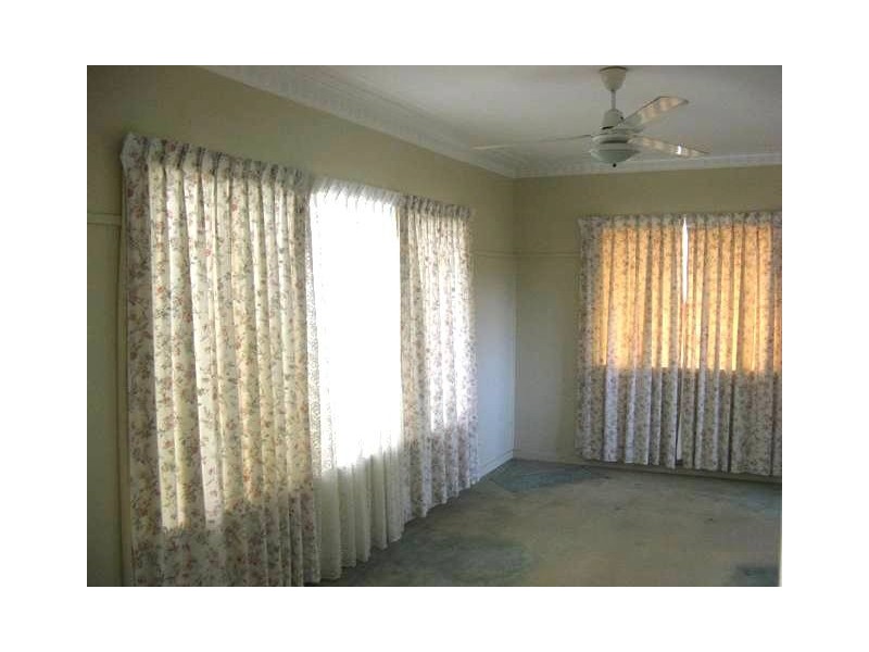 61 Twelfth Avenue, Kedron QLD 4031