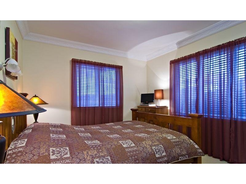 18 Gabon Street, Stafford QLD 4053