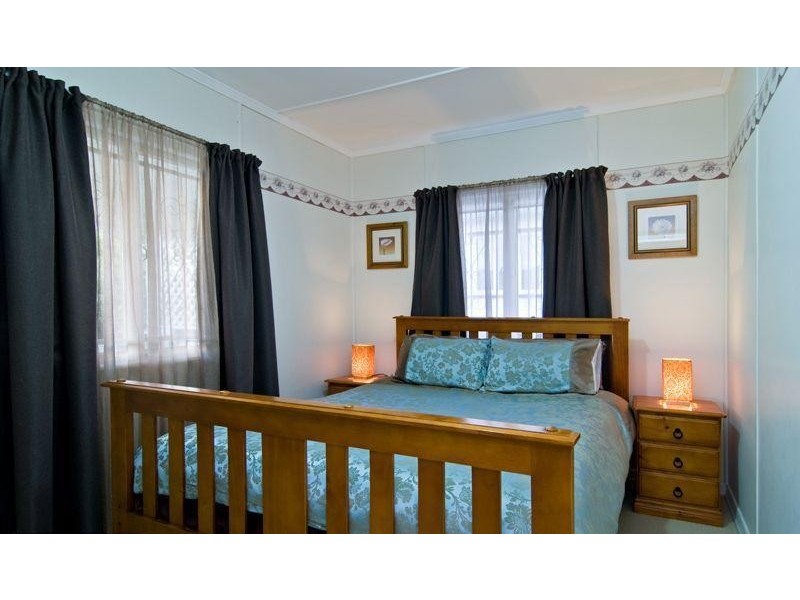 18 Gabon Street, Stafford QLD 4053