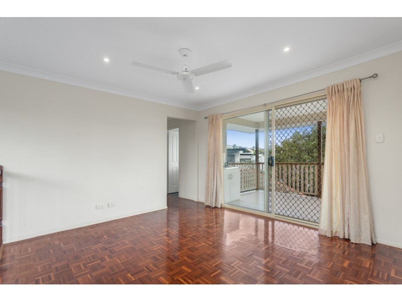 37 Agincourt Street, Grange QLD 4051