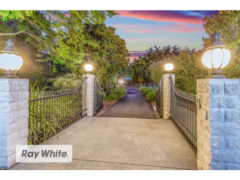 18 Steiler Court, Bunya QLD 4055