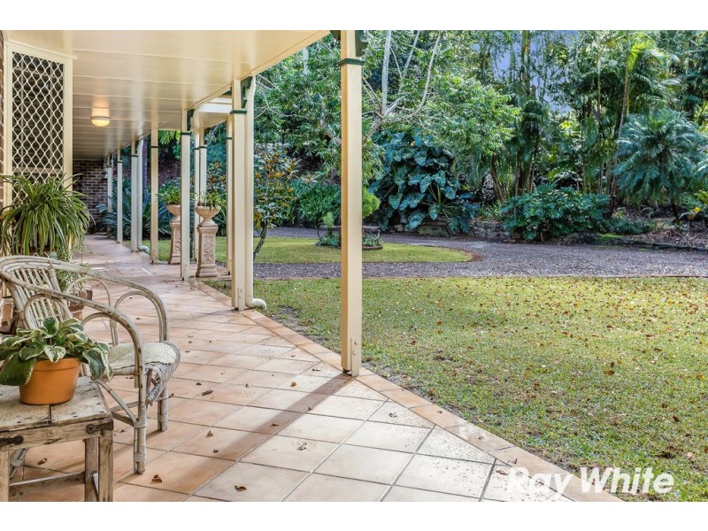 2 Frigo Court, Bunya QLD 4055