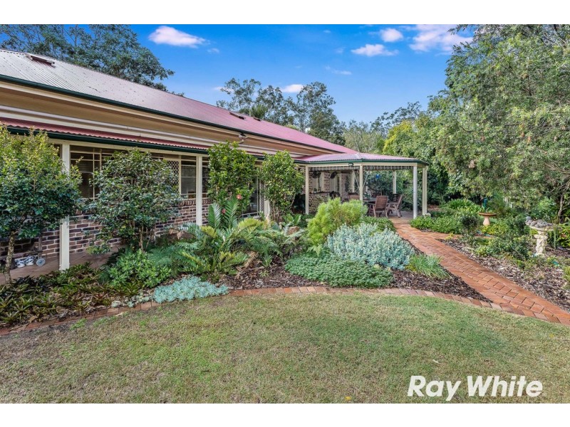 2 Frigo Court, Bunya QLD 4055