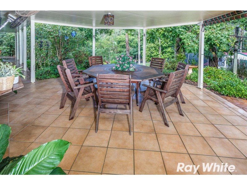2 Frigo Court, Bunya QLD 4055