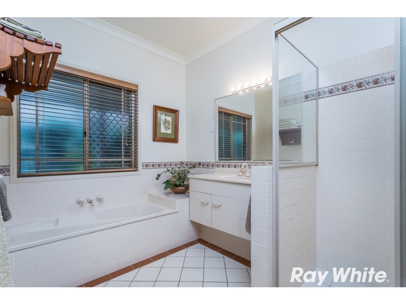 2 Frigo Court, Bunya QLD 4055