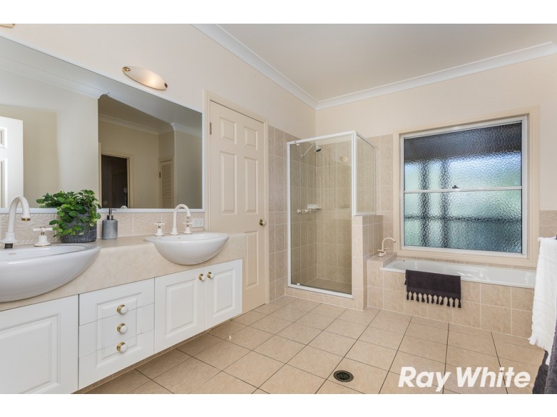 14 Bunya Lake Court, Bunya QLD 4055
