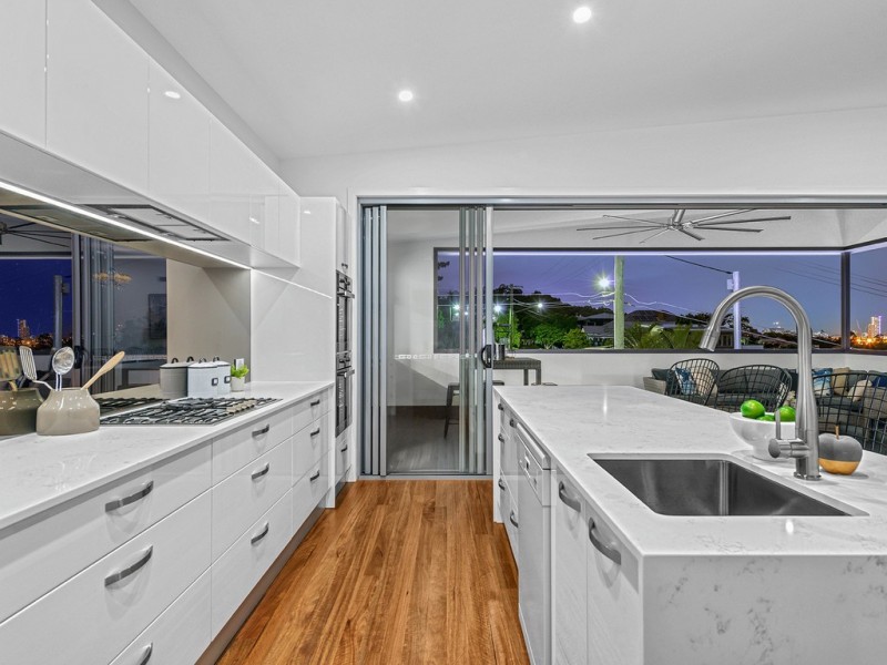 20 Dibley Avenue, Wilston QLD 4051