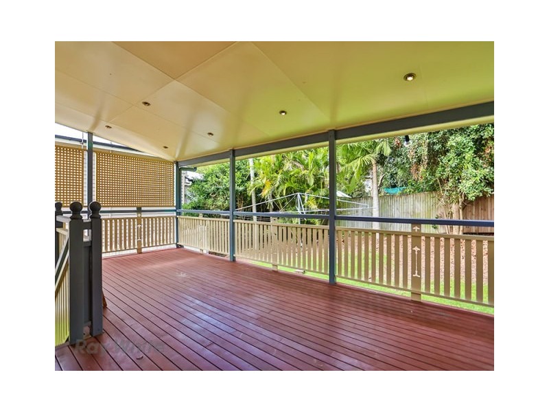 34 Main Avenue, Bardon QLD 4065