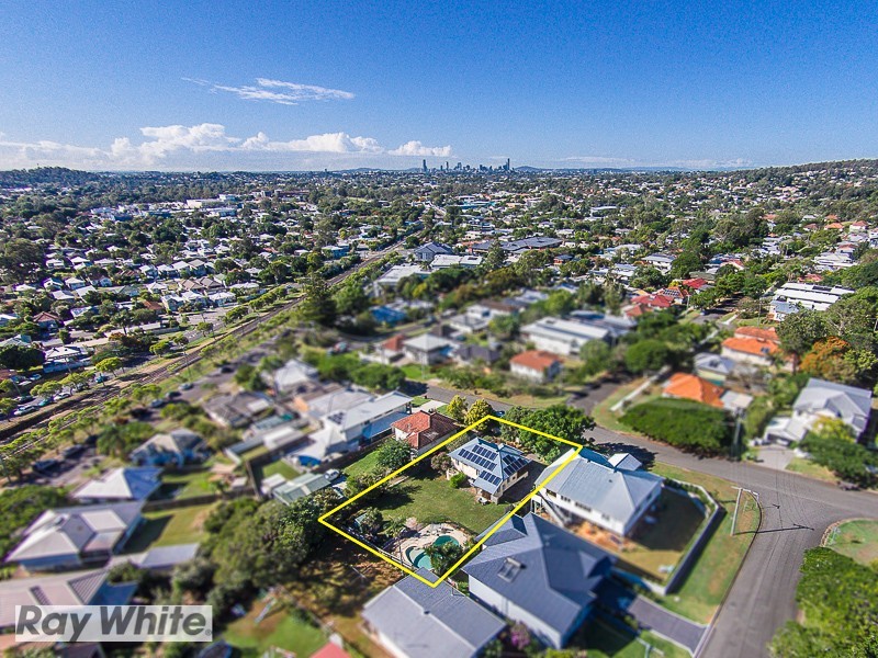 15 Kennion Street, Mitchelton QLD 4053