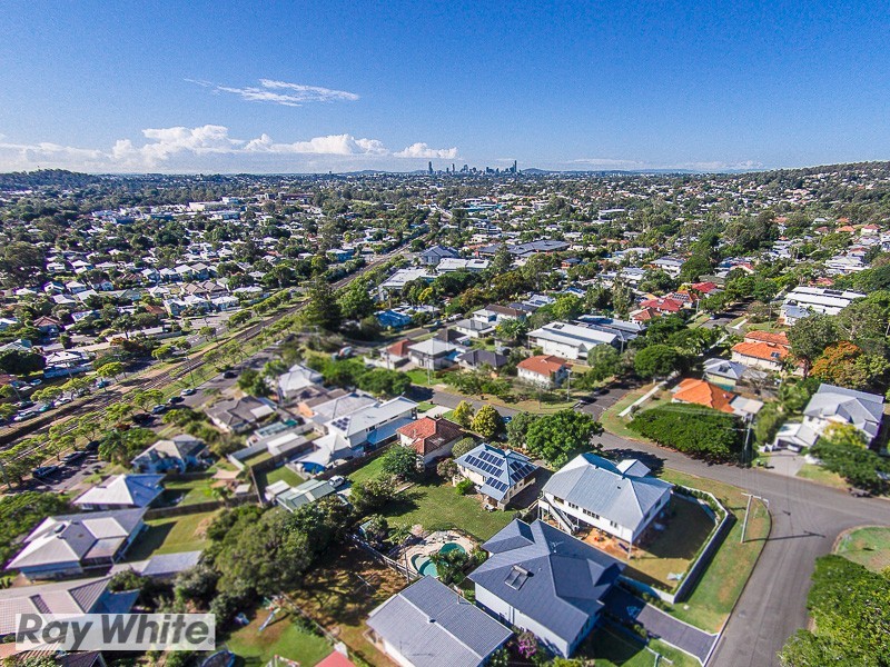 15 Kennion Street, Mitchelton QLD 4053