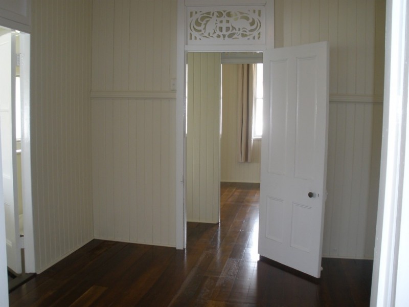 37 Leiper Street, Stafford QLD 4053