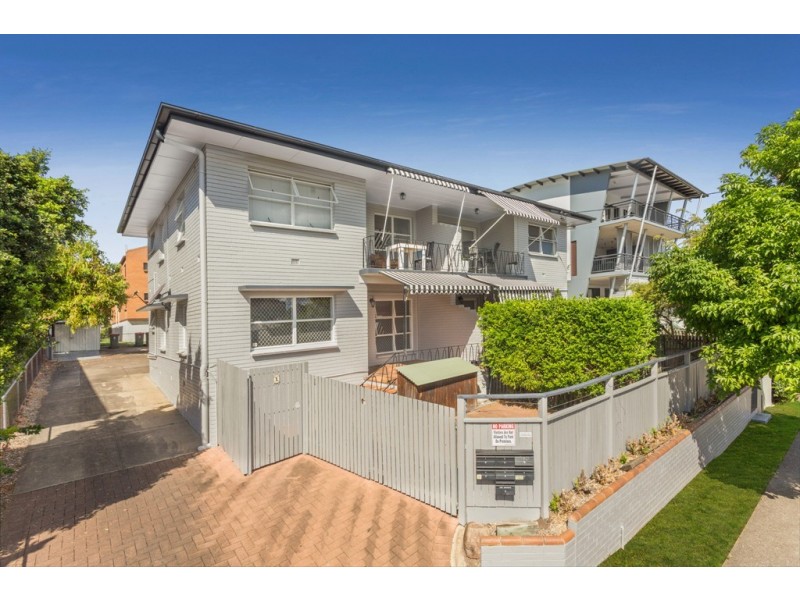 2/29 Montpelier Street, Clayfield QLD 4011