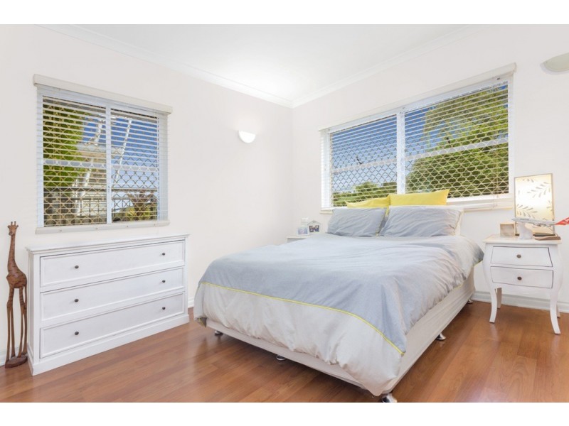 2/29 Montpelier Street, Clayfield QLD 4011