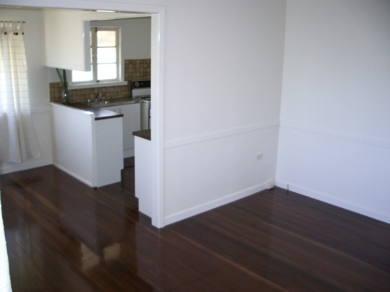 33 Wayland Street, Stafford QLD 4053