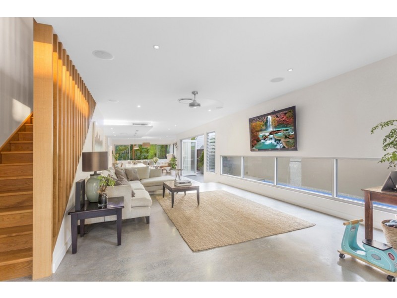 31 Crown Street, Bardon QLD 4065