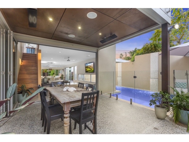 31 Crown Street, Bardon QLD 4065