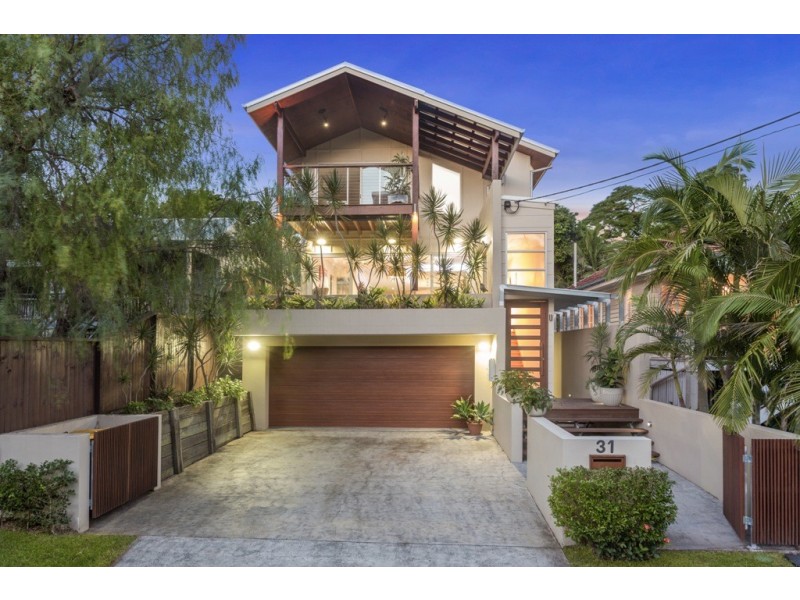 31 Crown Street, Bardon QLD 4065
