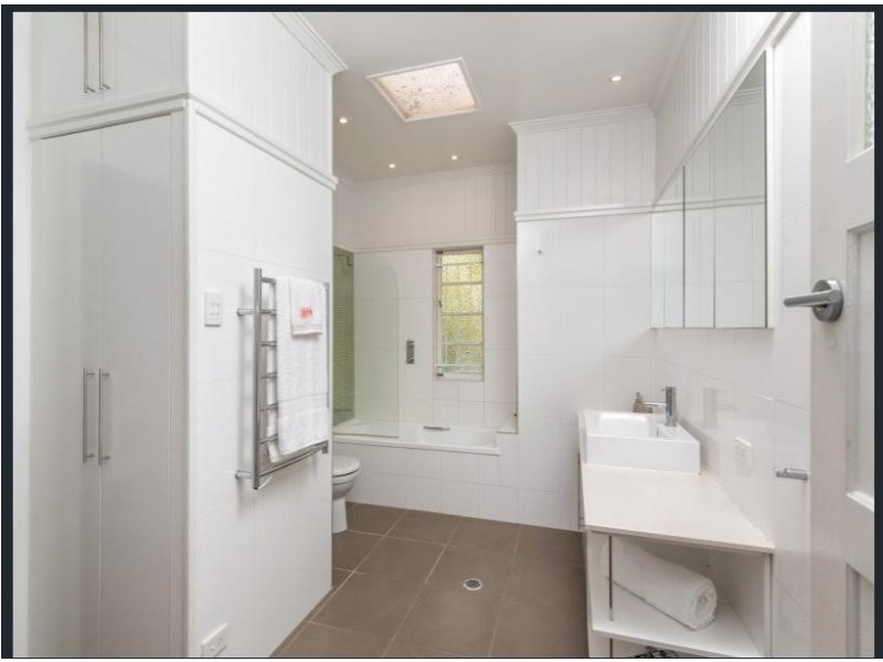 7 Crawford Avenue, Stafford QLD 4053